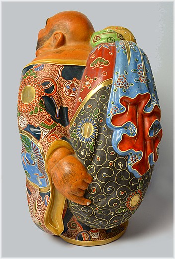 японское искусство - статуэтка одного из Семи Богов Счастья - ХОТЭЯ