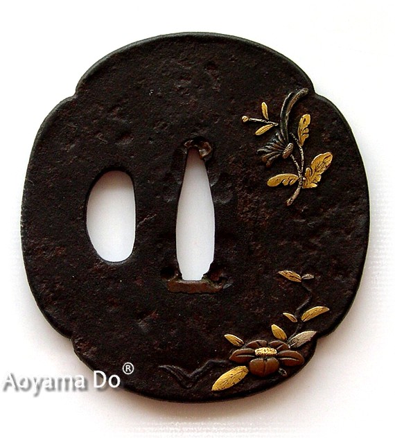 цуба кованная с изображением двух цветов