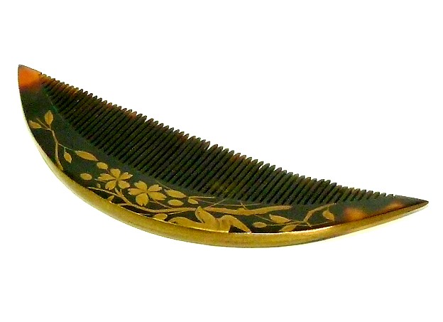японский черепаховый гребень с золотой росписью, 1850-60-е гг.