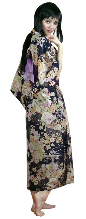 старинное японское шелковое кимоно